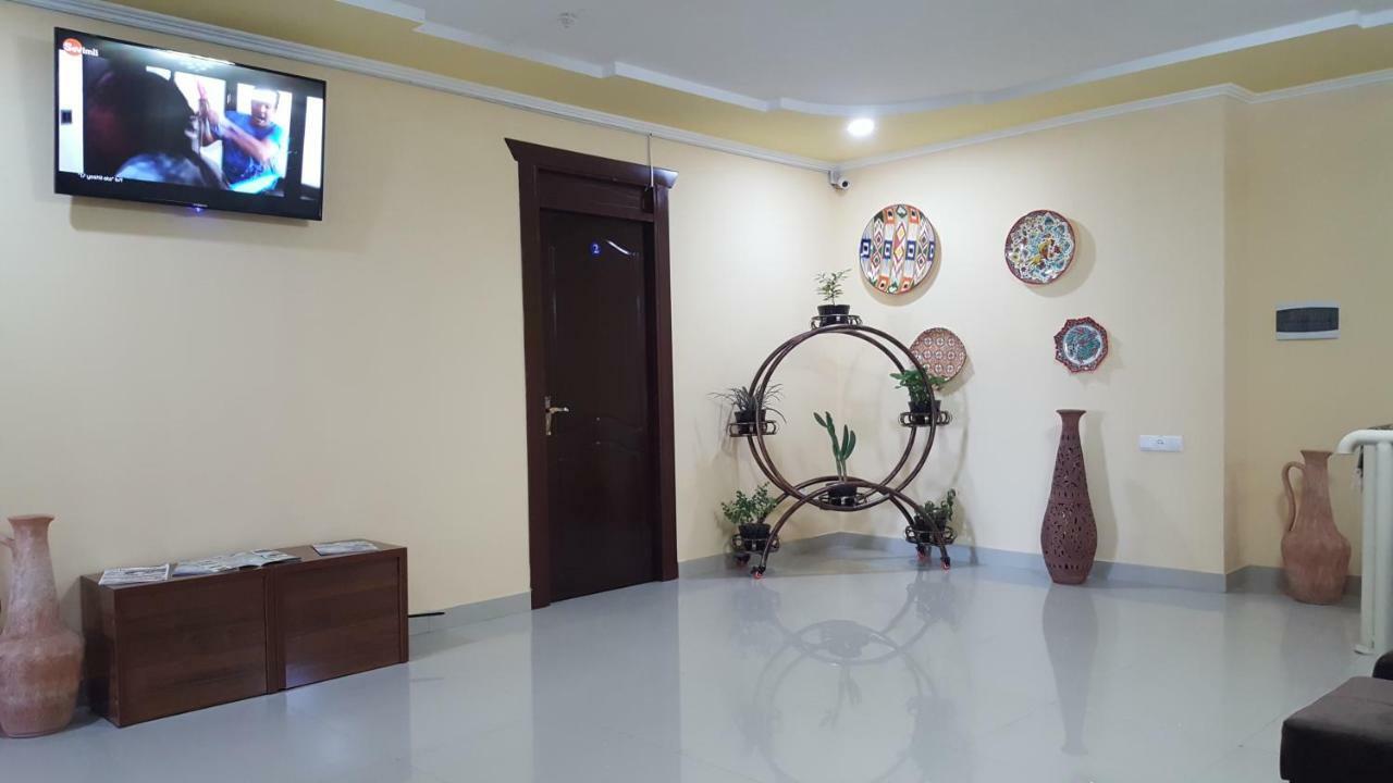 Rohat Hotel Kokand Eksteriør billede