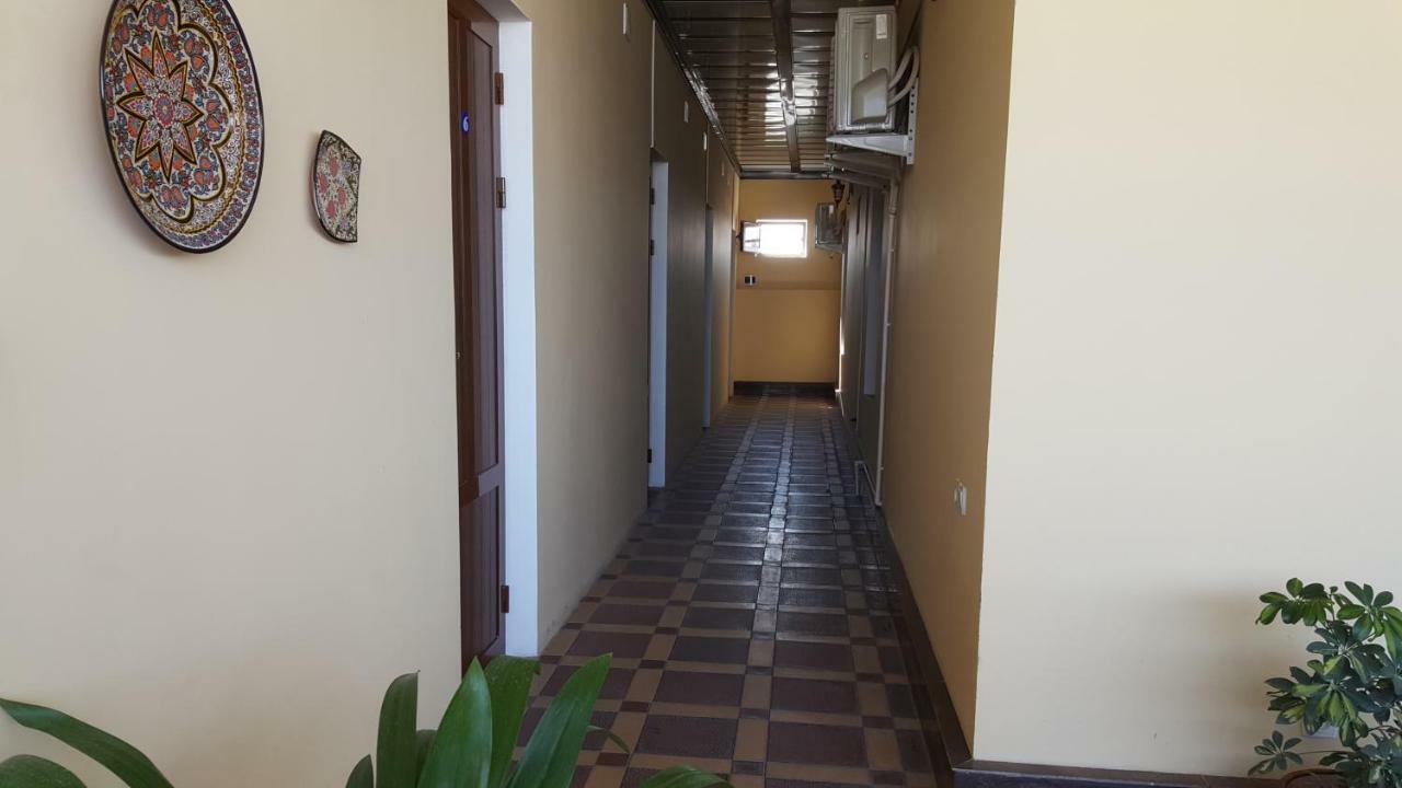Rohat Hotel Kokand Eksteriør billede