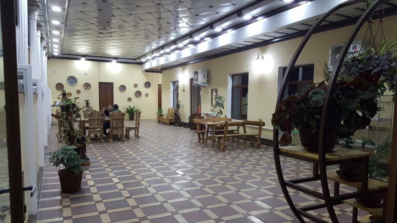Rohat Hotel Kokand Eksteriør billede