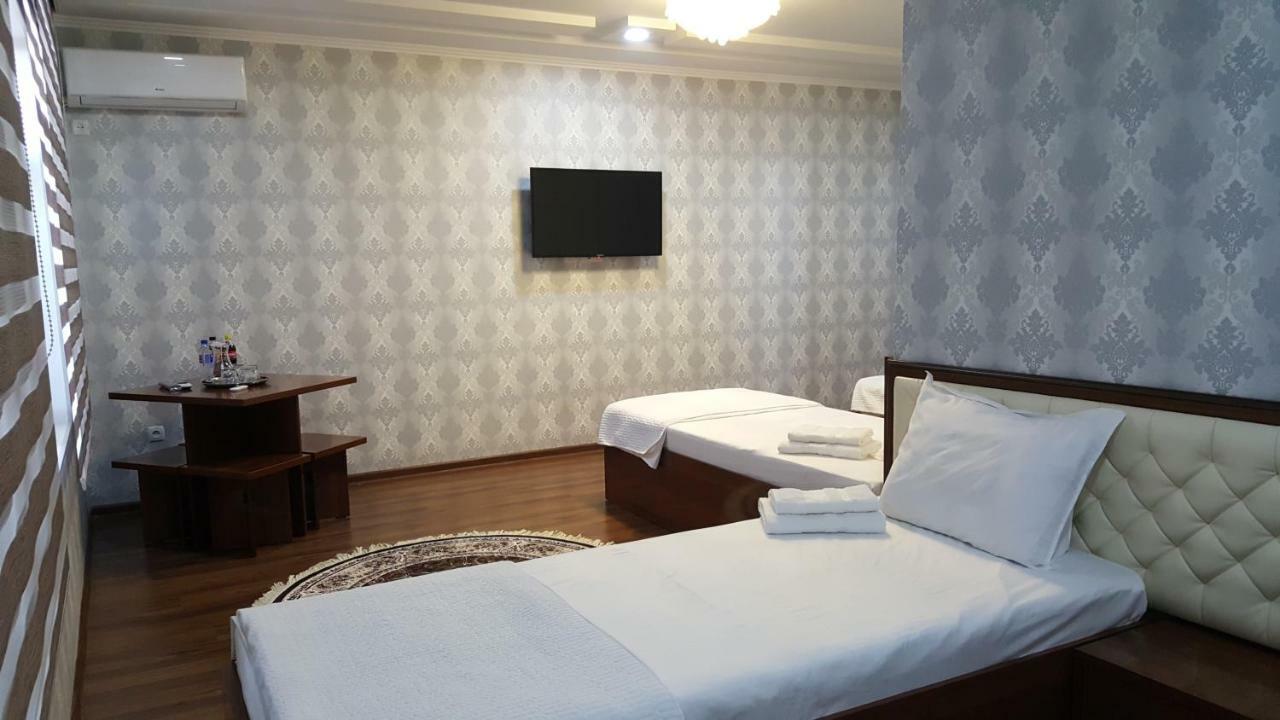 Rohat Hotel Kokand Eksteriør billede