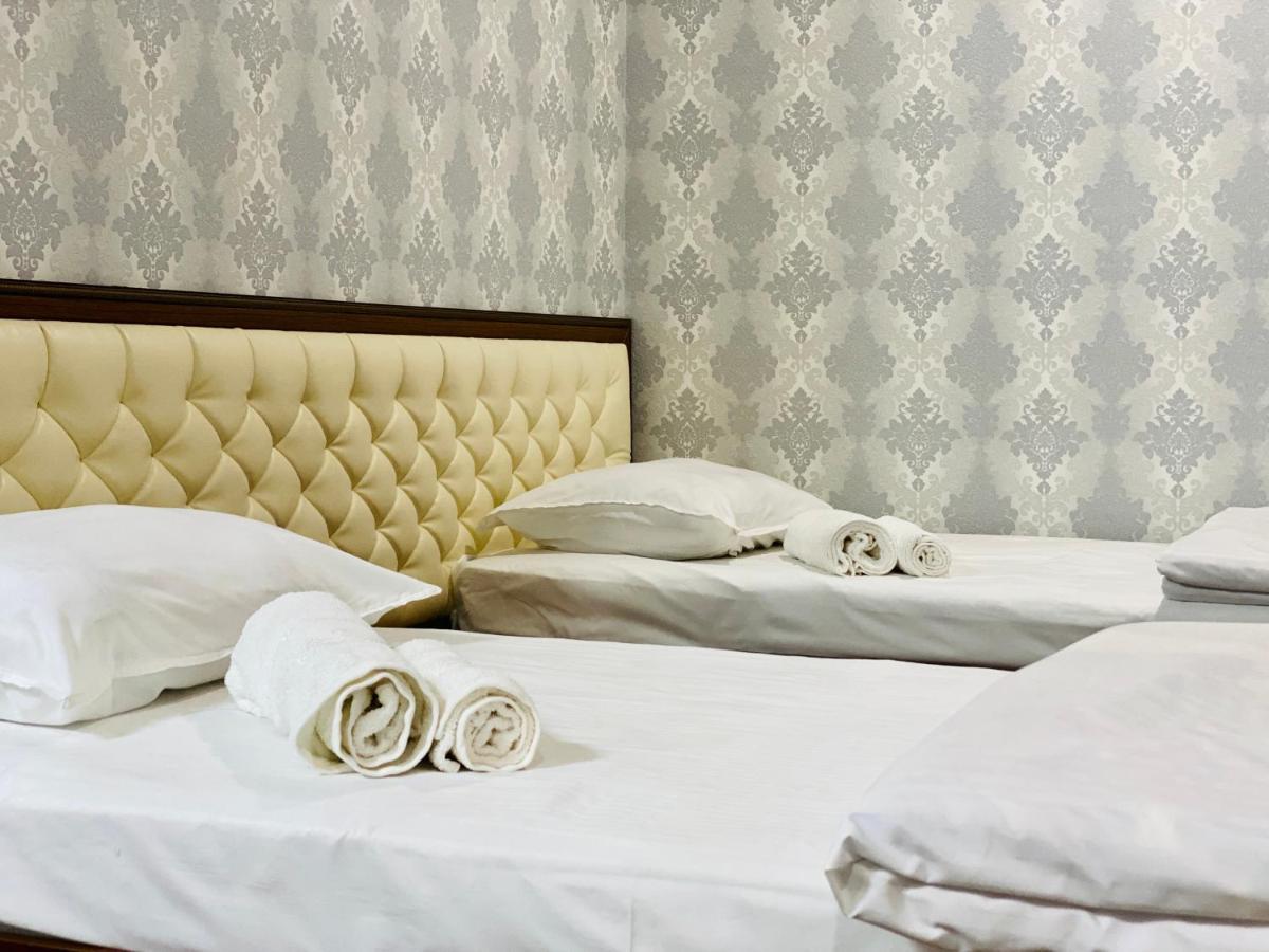 Rohat Hotel Kokand Eksteriør billede